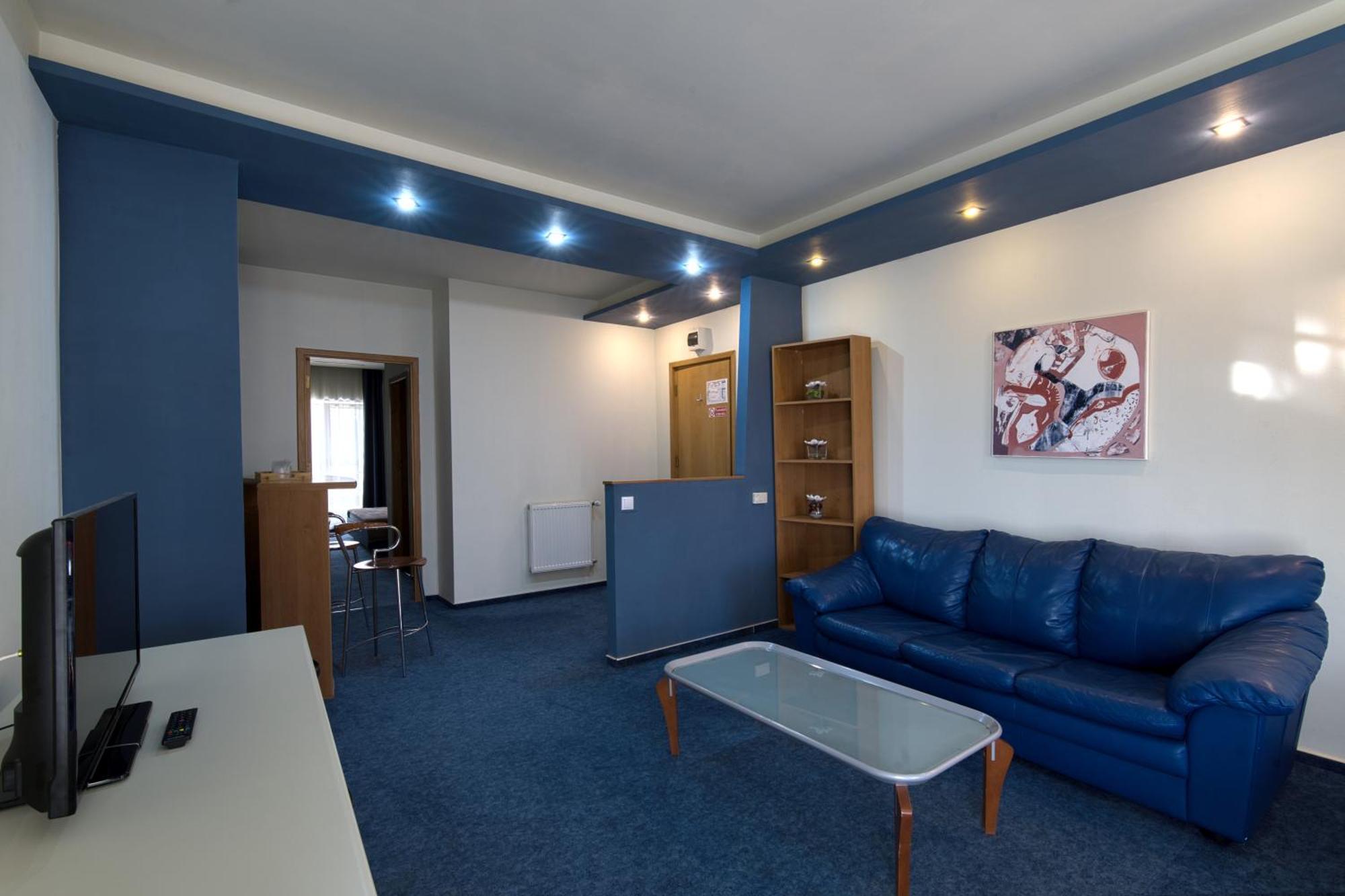 Hotel Torontal Тимишоара Екстериор снимка